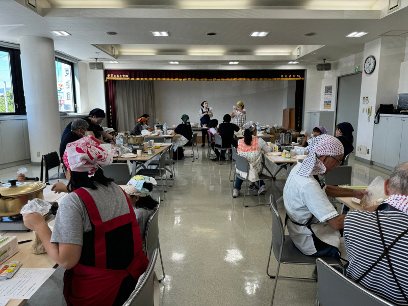 いつの時代で時間止まってんの？被災しても女は料理やっとけっておかしいやろ！令和やでw