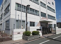 『【超姑息】長尾谷高校の生徒がサイゼリヤで他人のQRを使い250万円位注文してインスタで自慢も拡散され逮捕間近な件』