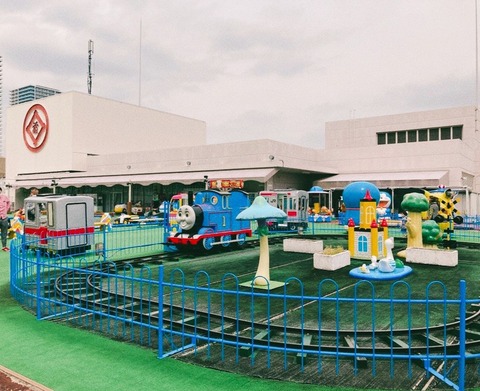 【画像】30代超えたおっさんが懐かしくなる風景www