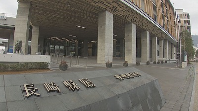 【悲報】教師「おたくのお子さんね、努力もしてないのに色々できてムカつくんですよ！ほんまゴキブリ」母親「えぇ…」