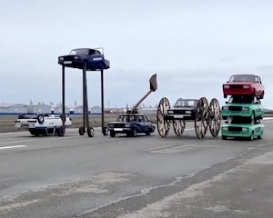 【馬鹿】変態カスタムカー5台でレースしてみた動画がwww