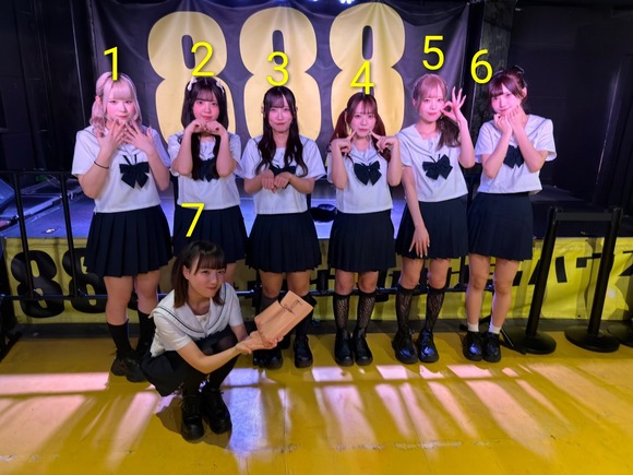 【画像】こういうJK集団いたらどの子お持ち帰りする？wｗｗ