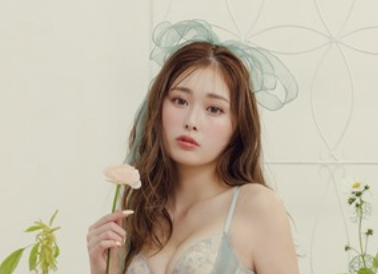 【朗報】ゆうちゃみ、最新のランジェリーがセッ■ス