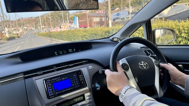 【朗報】車の中で叫ぶとすっきりする