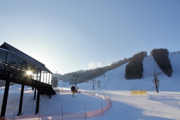 お車で長野県の戸隠スキー場に行ってきたの(´･ω･`)
