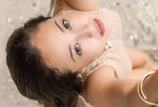 沢尻エリカ(39)さんの水着姿、シコすぎだろwww