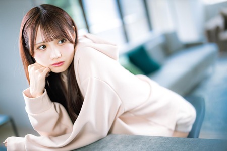 ま～ん「二十代に発情するおぢキモい。精神的に未成熟だから年下を狙うのだ！」