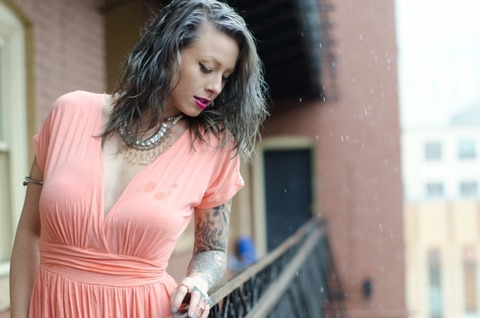 【画像】日本大好き白人女性が入れたタトゥーがこちらwww