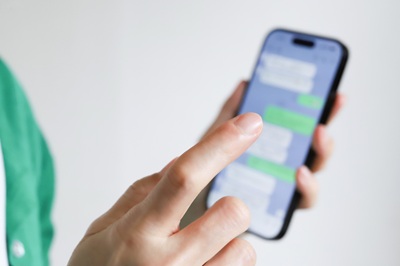 【画像】50代のおじさんが、パパ活女（19）に送った見栄張りLINEがこちらｗｗｗ