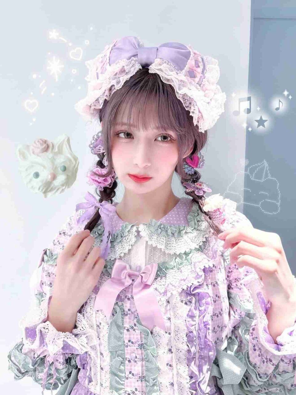 “顔面骨切り大手術”報告から6日後…しなこ、ナチュラルメイクで雰囲気ガラリ「いつもと違う雰囲気も素敵」