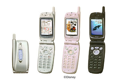 今思うと「ガラケー」ってメーカーで個性出てて良かったよな