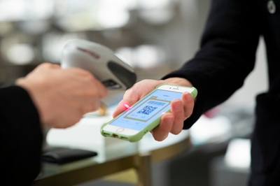 店「あれ？キャッシュレス決済なくせばおかわり自由復活できるやん！」→