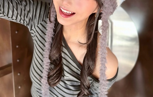 【画像】ちょっとえっちなファンサをしたアイドルさん、お弁当警察にぶっ叩かれてしまうwww