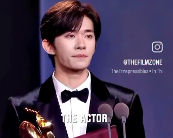 【動画】中国のイケメン俳優さん、ヤバすぎる演技力で賞を取ってしまうwww