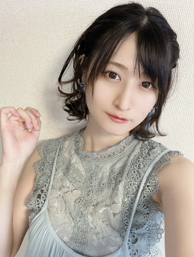 【画像】Gカップがコスプレした結果www