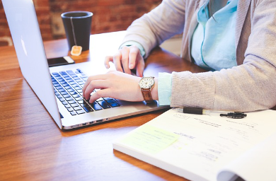 10年勤めた会社を辞める。会社「マニュアルや資料は全部置いていってね」私「マニュアルは自分で作ったし、資料も自腹で買ったんですが？」→結果…