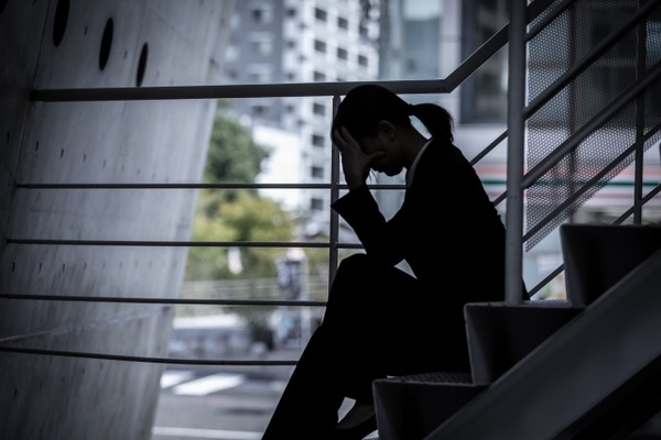 【悲報】がん発覚から1ヶ月で急死の人気女優さん、支援者が気づいた異変がこれ･････！