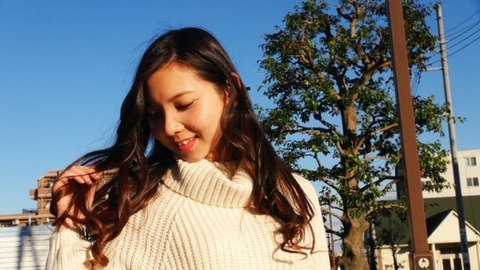 【画像】セクシーなお姉さん、撮られてしまうwww