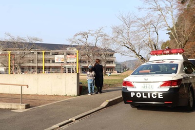 京都で行方不明の小学生が背負ってたランリュック、山中で見つかる…