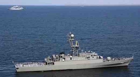 米潜水艦、イラン軍艦を攻撃か　スリランカ沖で沈没　ロイター報道 [ぐれ★]