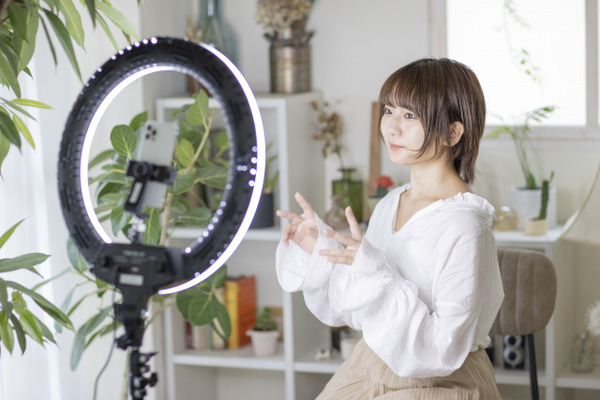 【画像】えちちち女配信者の生配信延期理由、レベチwww
