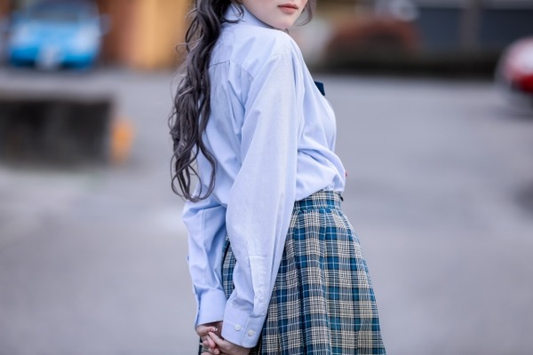 【悲報】文化祭JKさん、とんでもないユニフォームを着てしまい海外で大炎上www(画像あり)