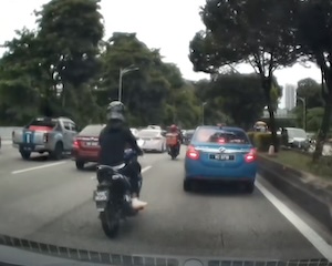 【動画】バイク乗りの一番はずかしい転け方がこれwww