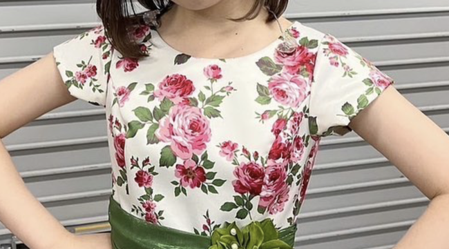 【画像】吉岡里帆(32)さん、谷間の毛穴まで見える4K画像www