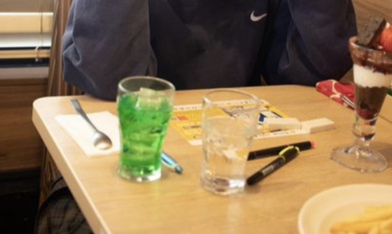 【画像】コメダにかわいいJK居たwww【Pickup】