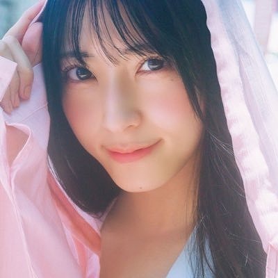 【画像】とんでもないオ●パイのグラドルがヤングジャンプに降臨www