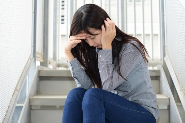 44歳婚活女子｢タイムリミットは近いのにロクな男が寄ってこない…年収500万程度の普通の男でいいのに･････｣⇒！