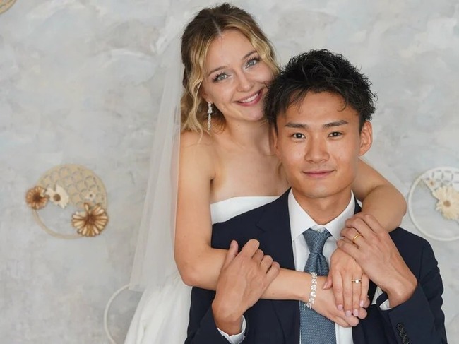 オリンピック金メダリストの日本人、白人美女と結婚www