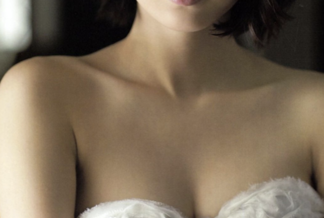 【画像】えなこさんの近影、ガチでオトナの色気www