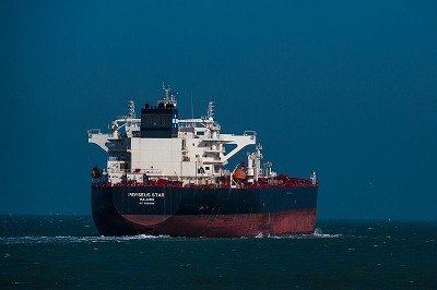 【速報】ホルムズ海峡、ついに完全封鎖されてしまう・・・・・