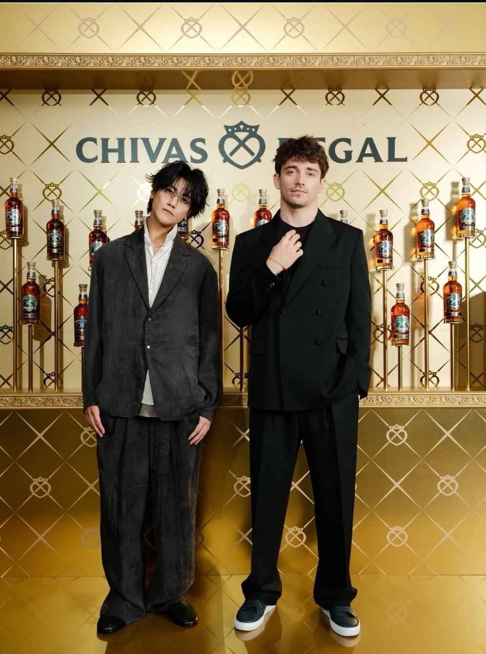 F1レーサーと元ジャニタレが並んだ結果www