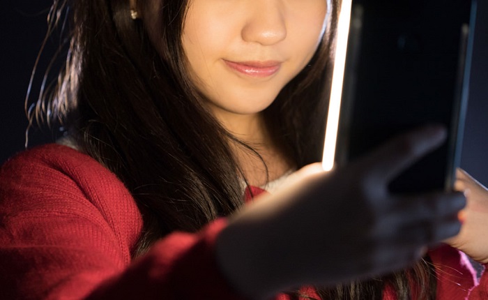 【画像】エッチな自撮りを上げまくるVtuber