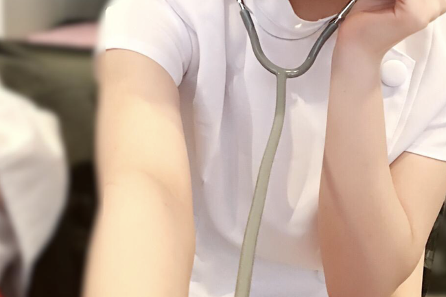 【朗報】あのちゃん、横乳がしっかりwww