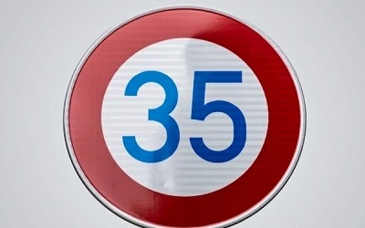 【悲報】女さん「36歳で初出産したけど、“高齢出産扱い”にモヤモヤ…今の時代に合った言い方じゃない気がするの！」