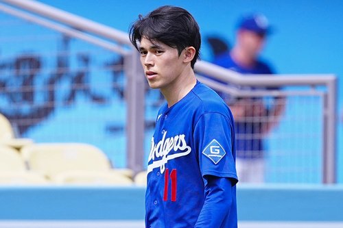 【速報】佐々木朗希、開幕戦1回に押し出し含む5失点で大炎上降板www