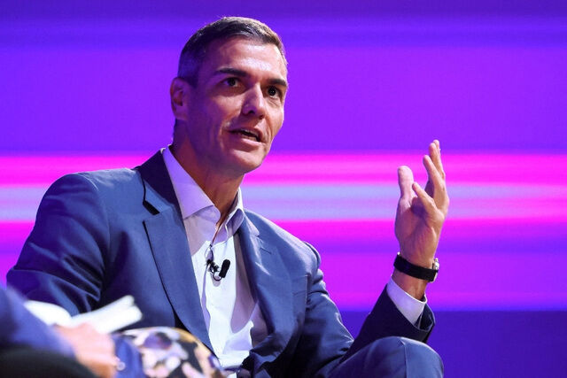 スペイン首相、アメリカへの立場をたった4文字で表現