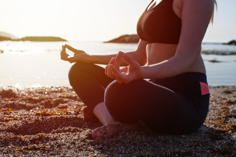 【画像】Jカップお胸(38)さん、お胸で全てを解決してしまうwww