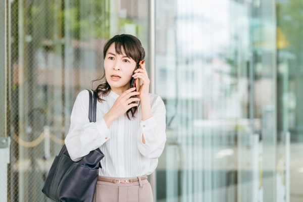人妻「え・・・夫が会社でミスを？」スケベ社長ワイ「そうなんですよ奥さんwww（ﾆﾁｬｱ」⇒