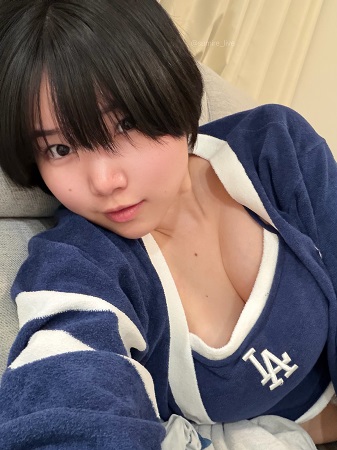 【画像】男の欲望をすべて満たしたボーイッシュ巨乳、ムラムラが止まらない