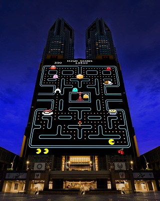 【悲報】都庁、巨大な「キモい何か」に変貌。お前らの想像の100倍は斜め上のセンスで草ｗ