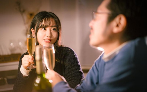 【衝撃】元人気セクシー女優「ホストの彼に1億円貢ぎました」⇒！！