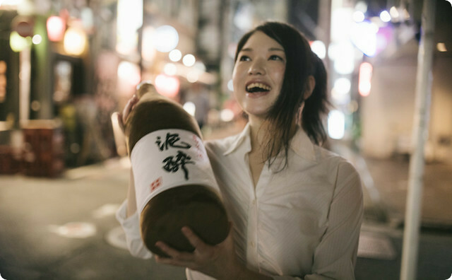 歓迎会への出席を頑なに拒む人って何なの？技術系の人はオタクなのか酒飲むの嫌がる人多いけど、社会には付き合いとか色々あると思うんだけど…