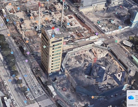 【衝撃】再開発を拒否したビルの末路がこちらwww （※画像あり）