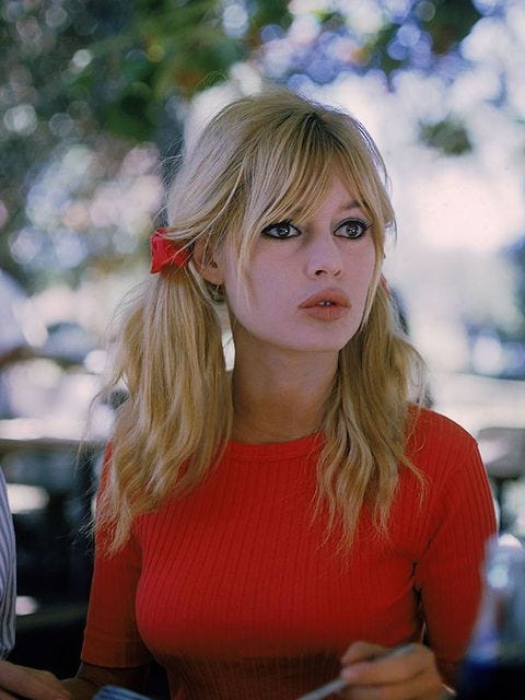 【画像】白人美少女の劣化ってすげえよなwww