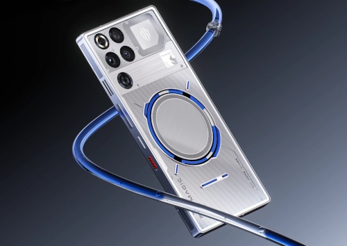 【悲報】中華製ゲーミングスマホ、お飾りの水冷機構を付けたせいでベンチスコア水増し不正がバレるwww