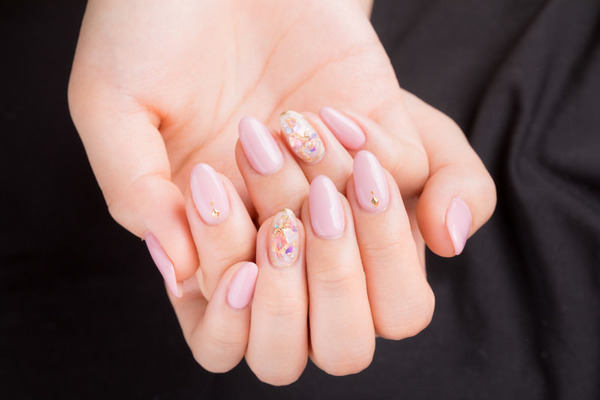 【画像】発達障害の指の爪、99%が「これ･････････」⇒！